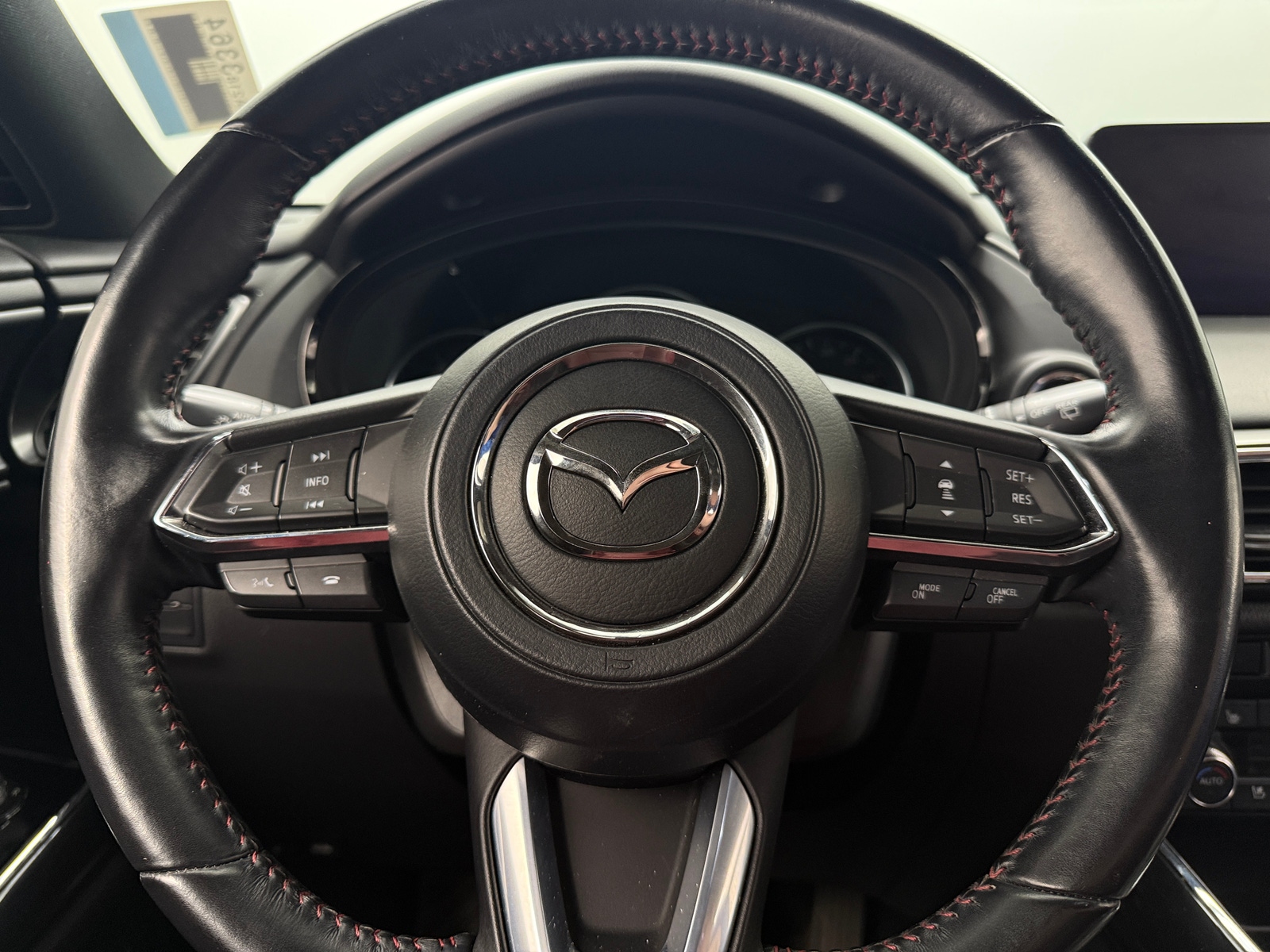 Thumbnail: 2022 Mazda CX-9 - 4