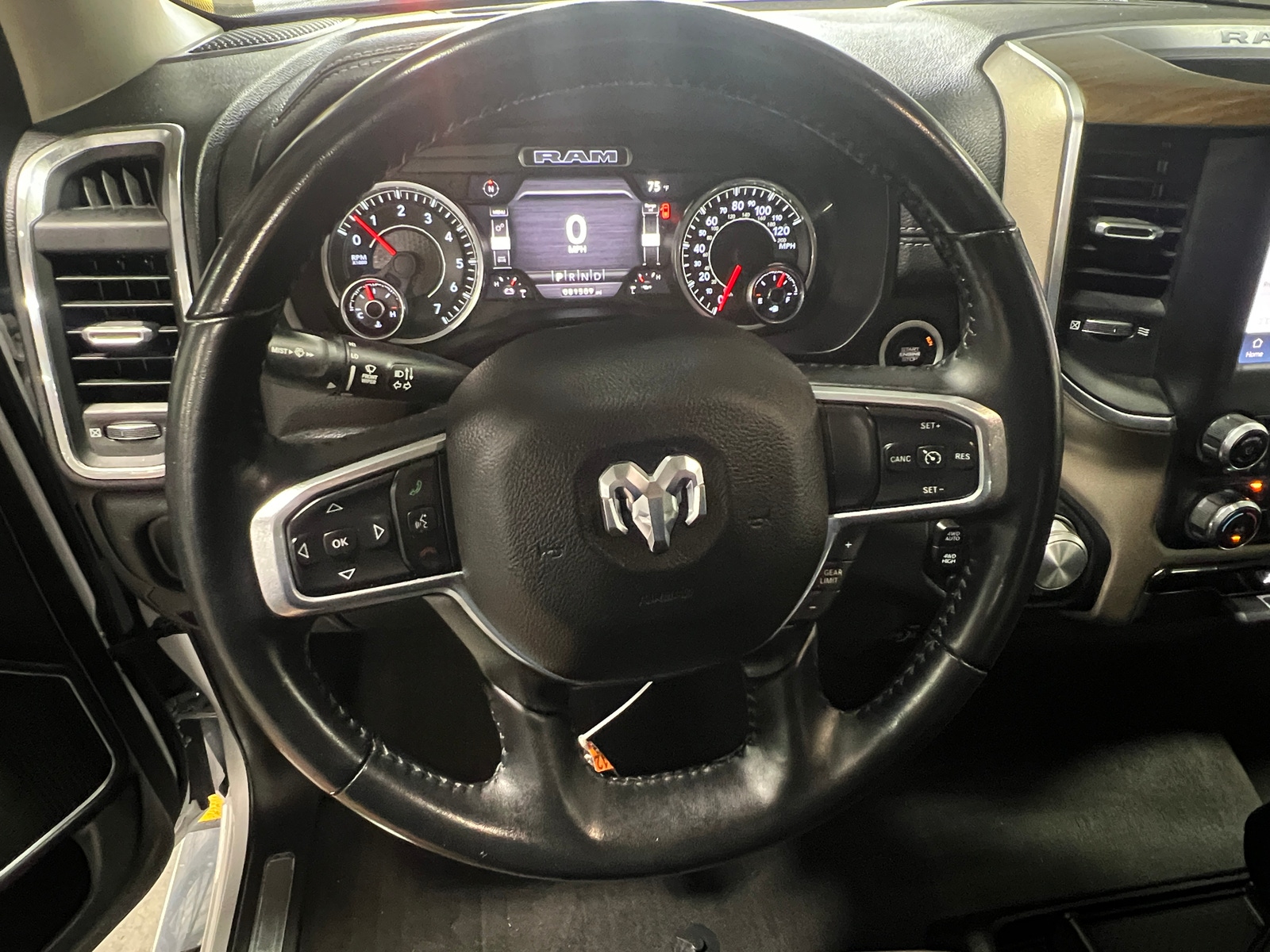 Thumbnail: 2022 RAM 1500 - 4