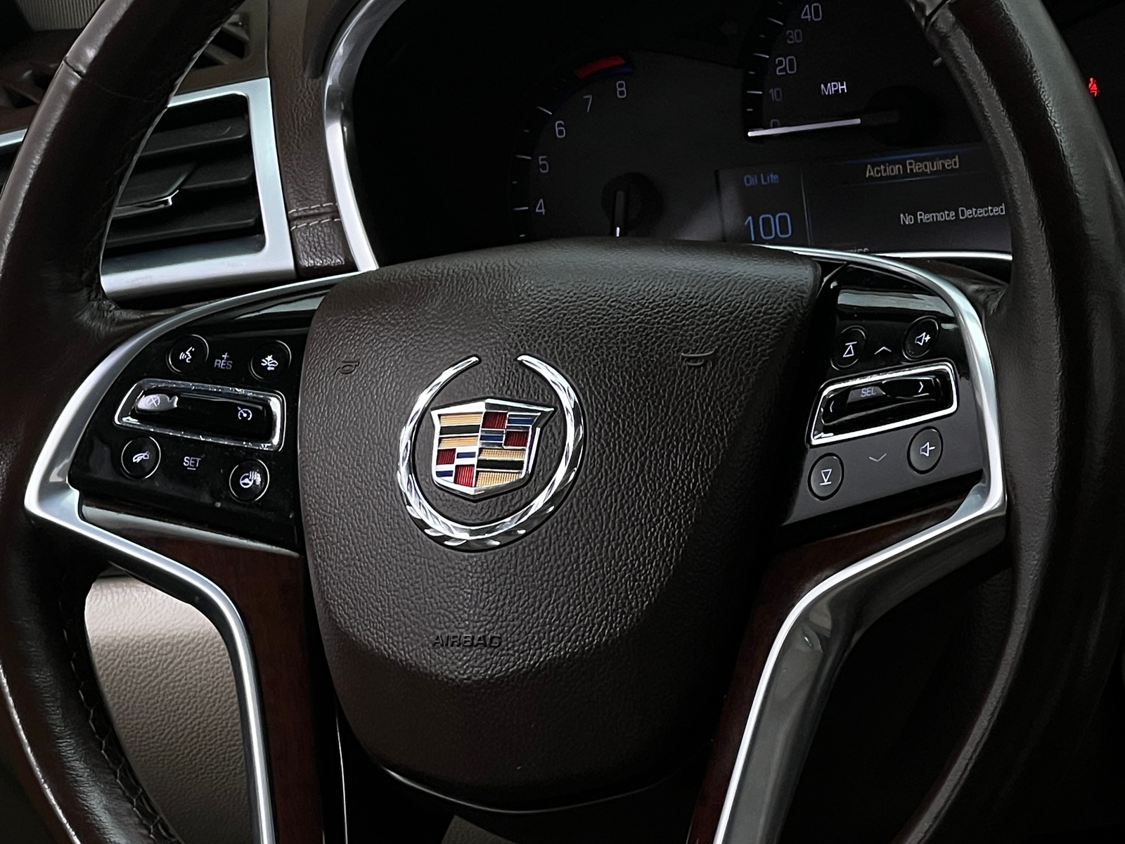Thumbnail: 2015 Cadillac SRX - 4