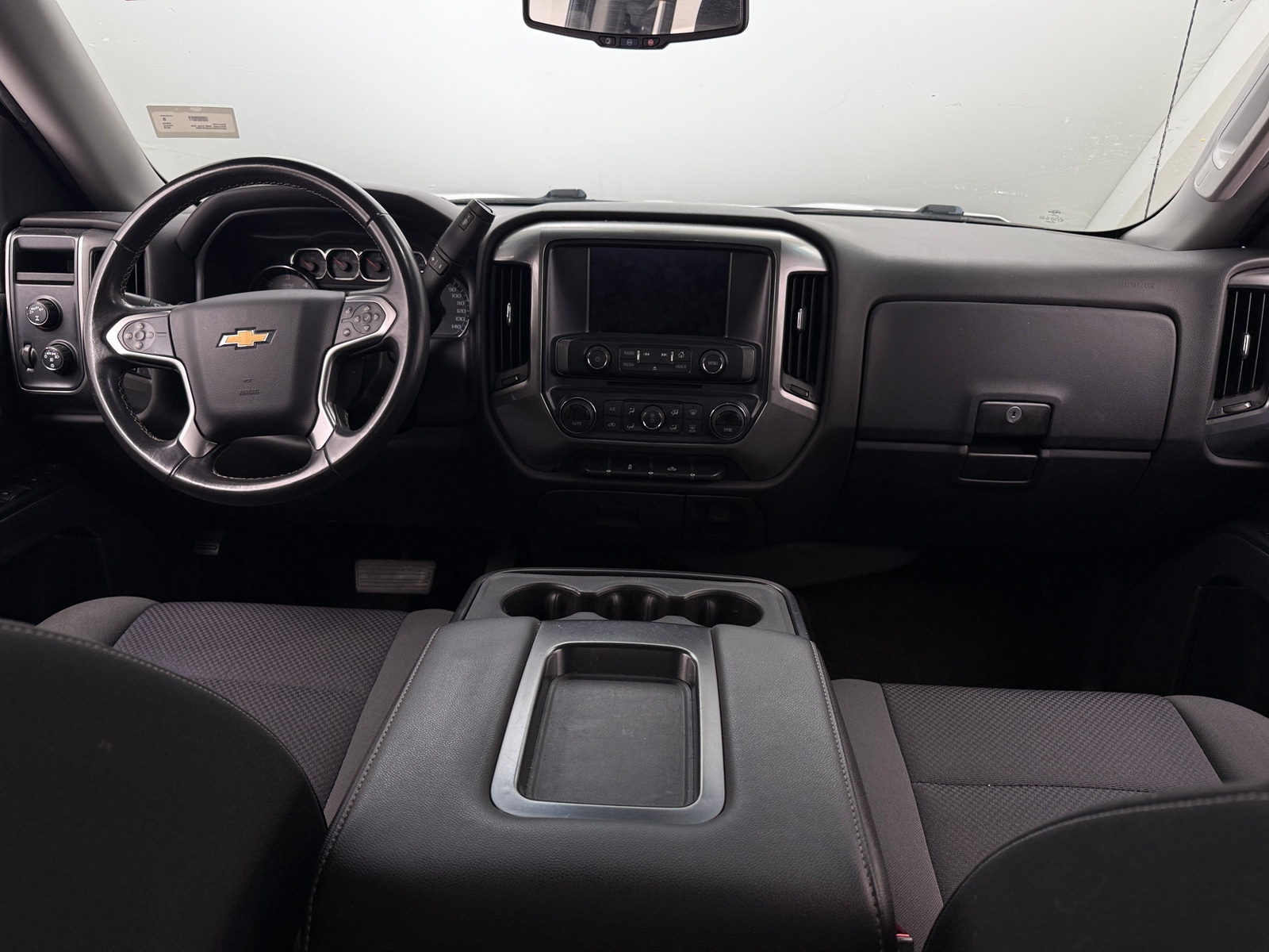 Thumbnail: 2018 Chevrolet Silverado 1500 - 3