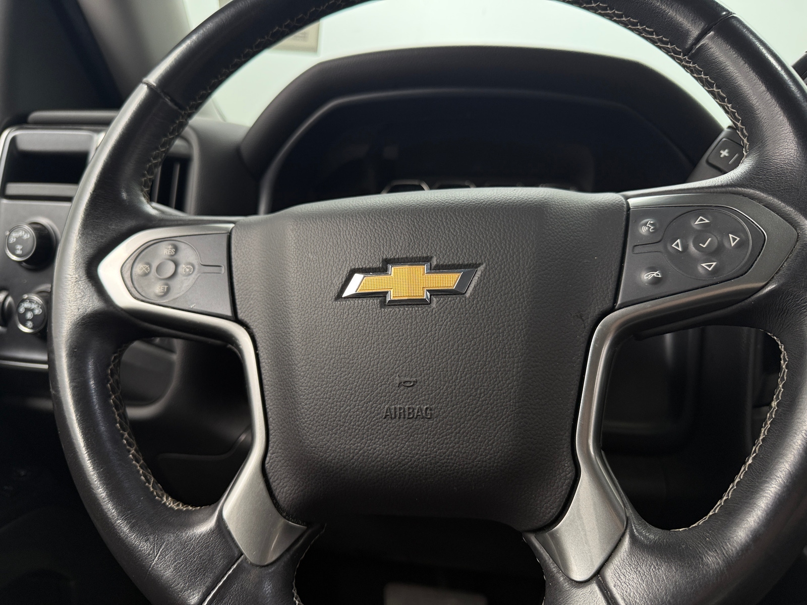 Thumbnail: 2018 Chevrolet Silverado 1500 - 5