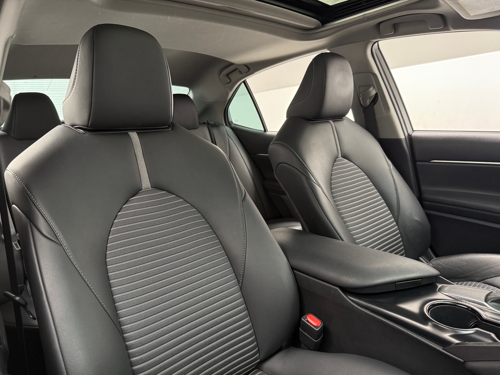 Thumbnail: 2018 Toyota Camry - 2