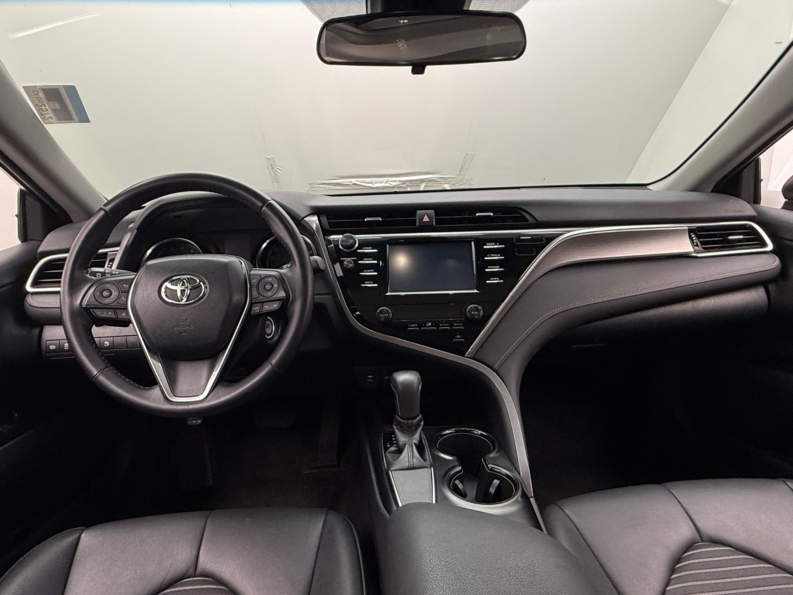 Thumbnail: 2018 Toyota Camry - 3