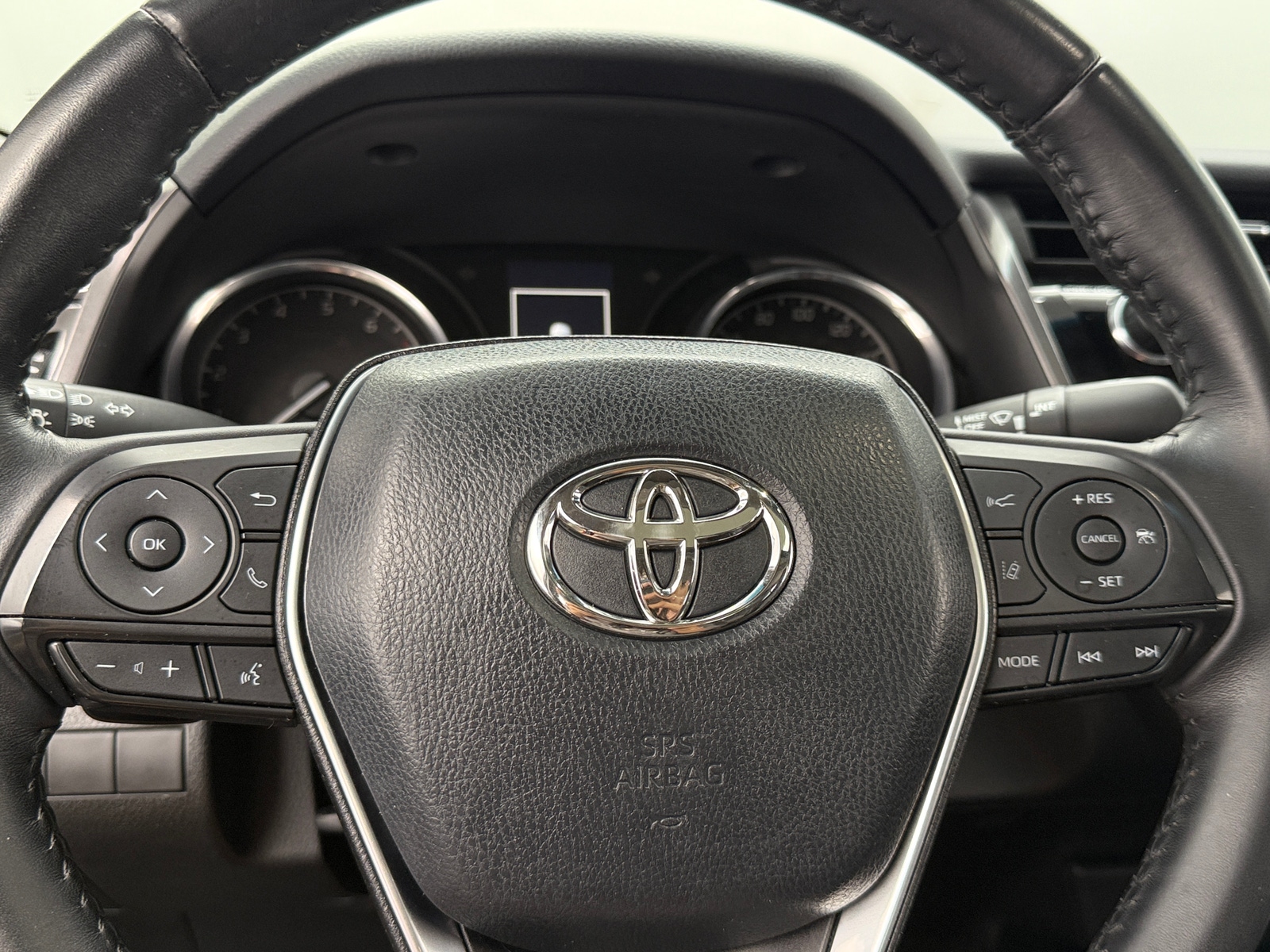 Thumbnail: 2018 Toyota Camry - 5