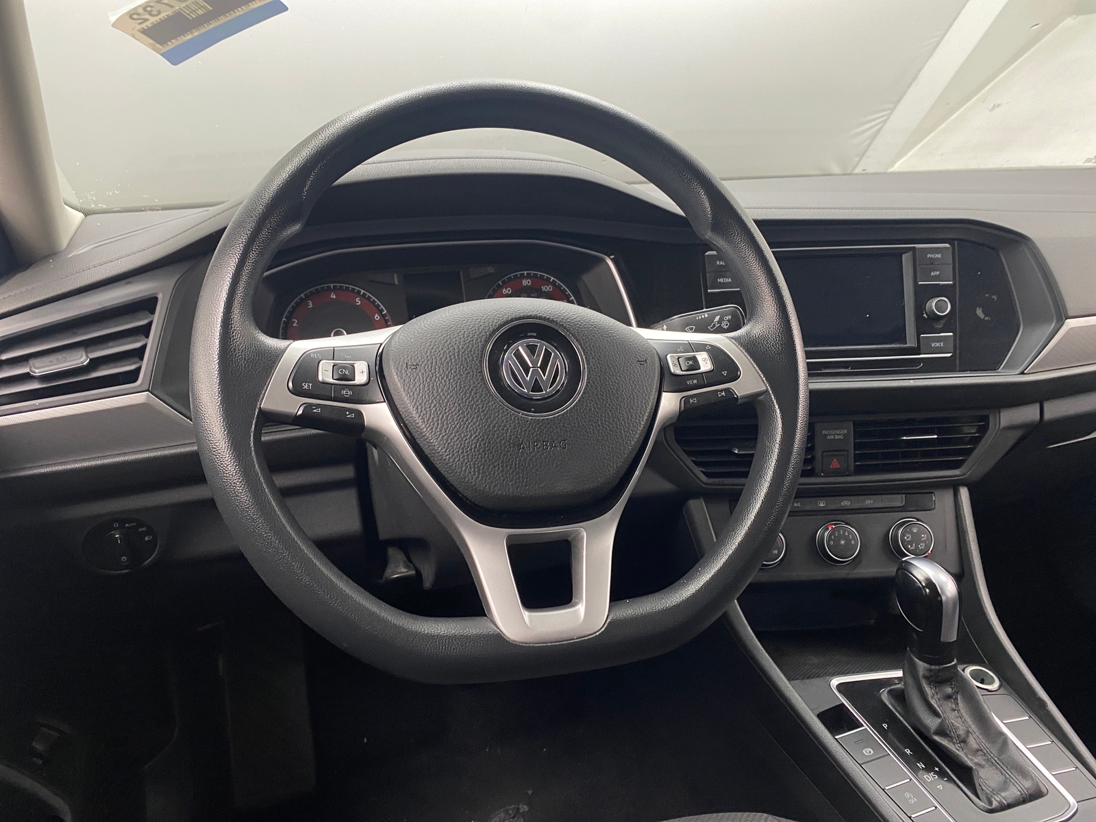 Thumbnail: 2020 Volkswagen Jetta - 5