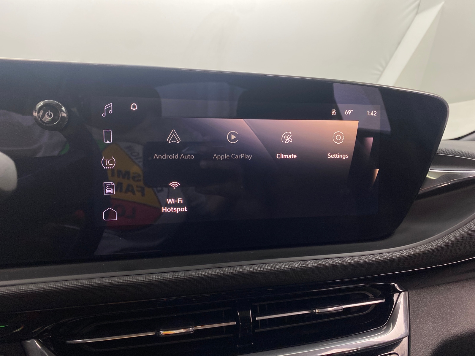 Thumbnail: 2024 Buick Envista - 4