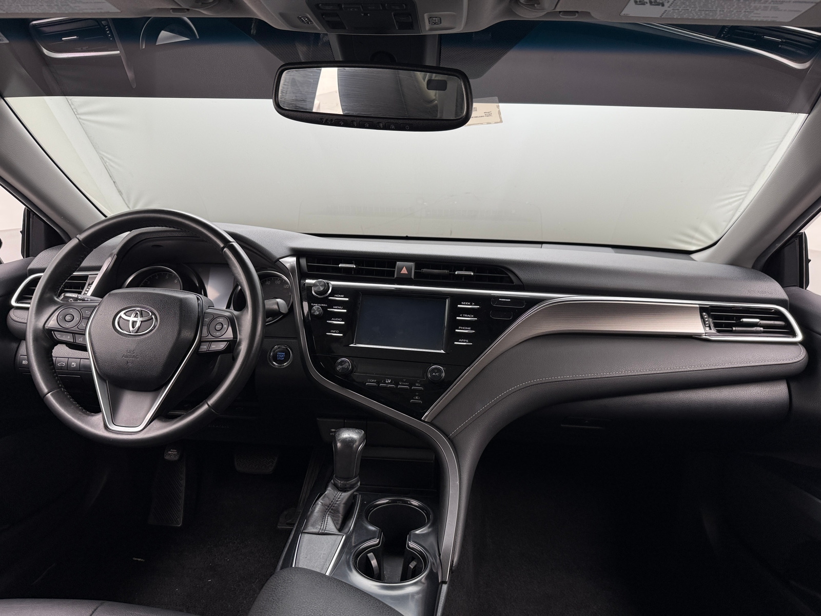 Thumbnail: 2018 Toyota Camry - 3