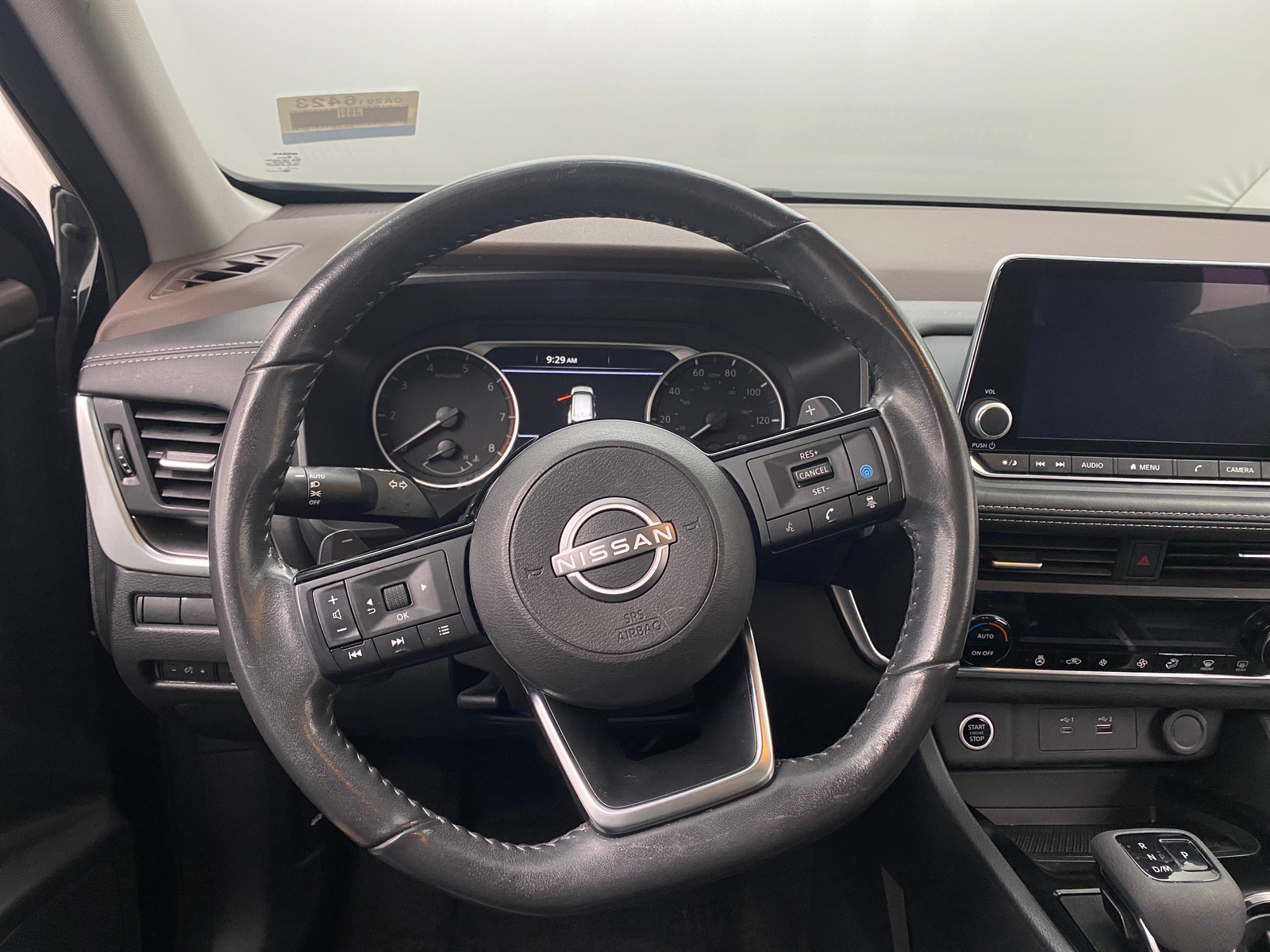Thumbnail: 2023 Nissan Rogue - 4