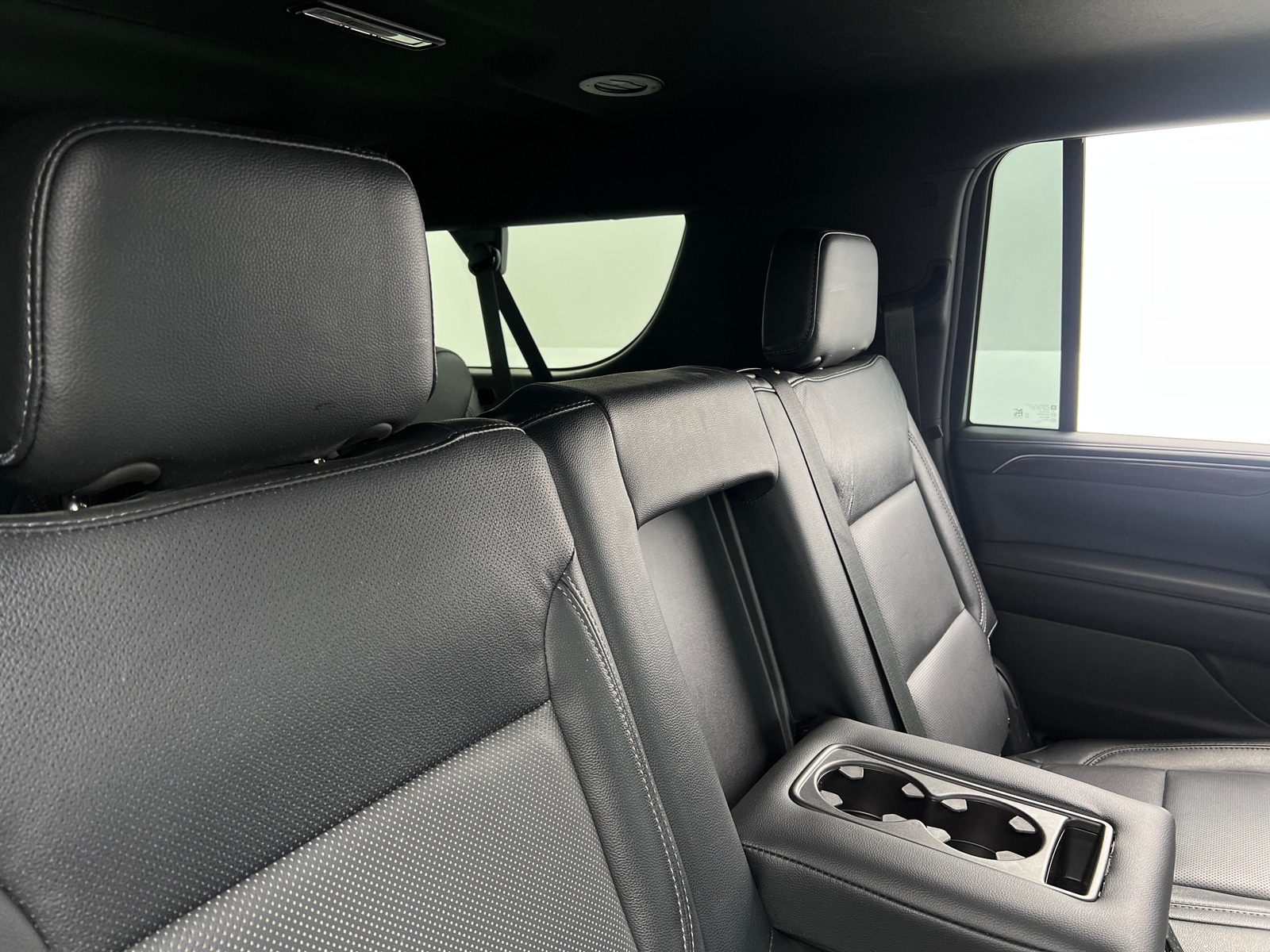 Thumbnail: 2021 GMC Yukon XL - 6