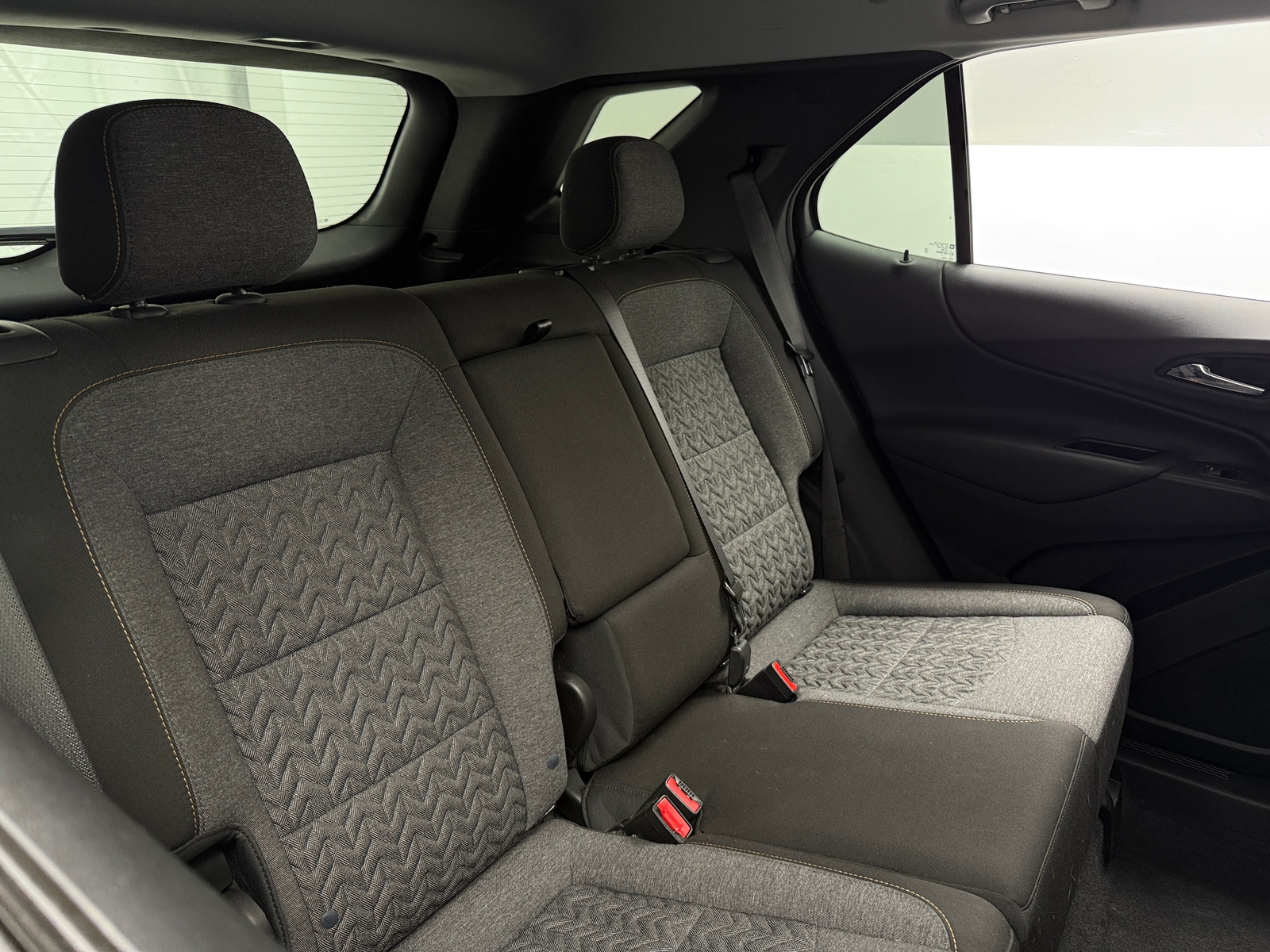 Thumbnail: 2022 Chevrolet Equinox - 6