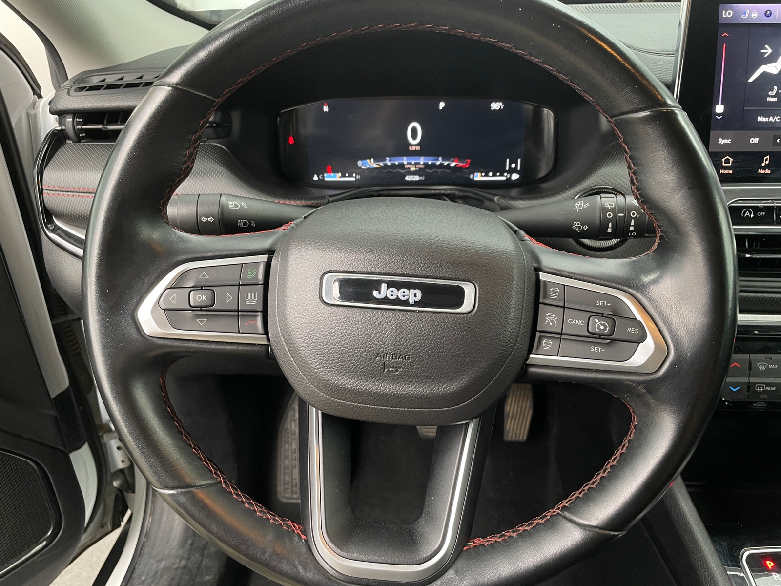 Thumbnail: 2022 Jeep Compass - 4
