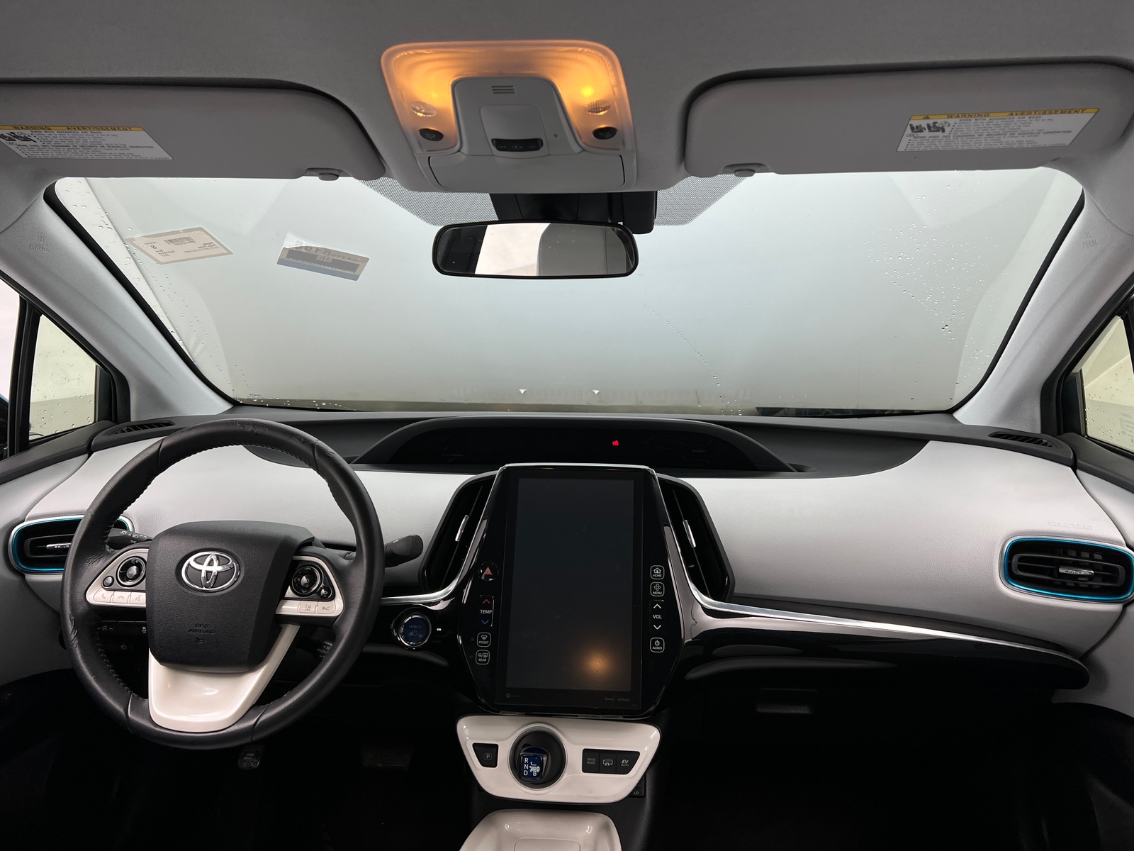 Thumbnail: 2017 Toyota Prius Prime - 3