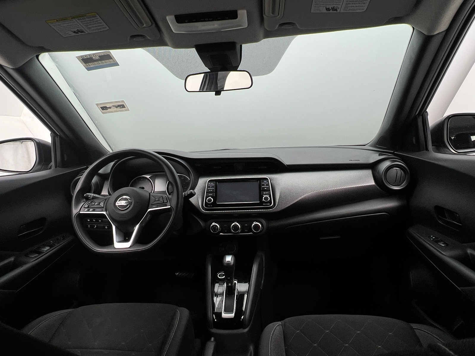 Thumbnail: 2020 Nissan Kicks - 3