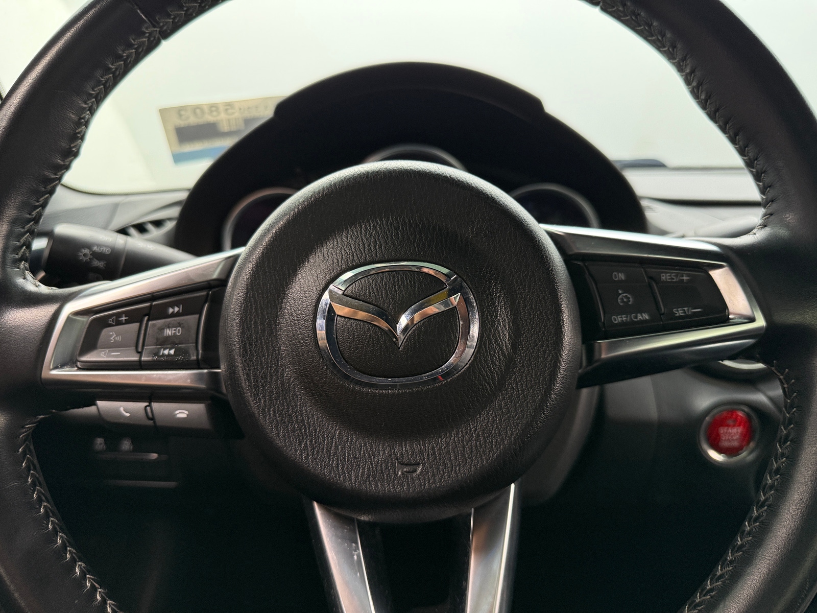 Thumbnail: 2020 Mazda MX-5 Miata - 3