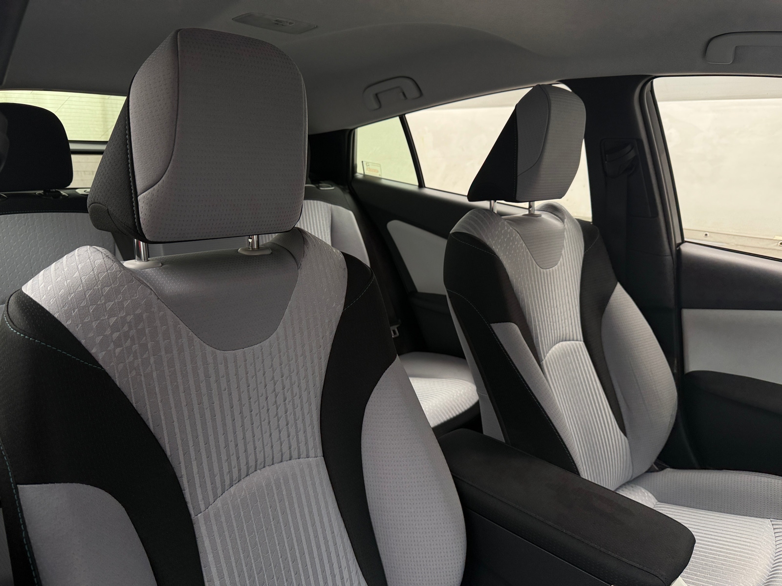 Thumbnail: 2018 Toyota Prius - 2