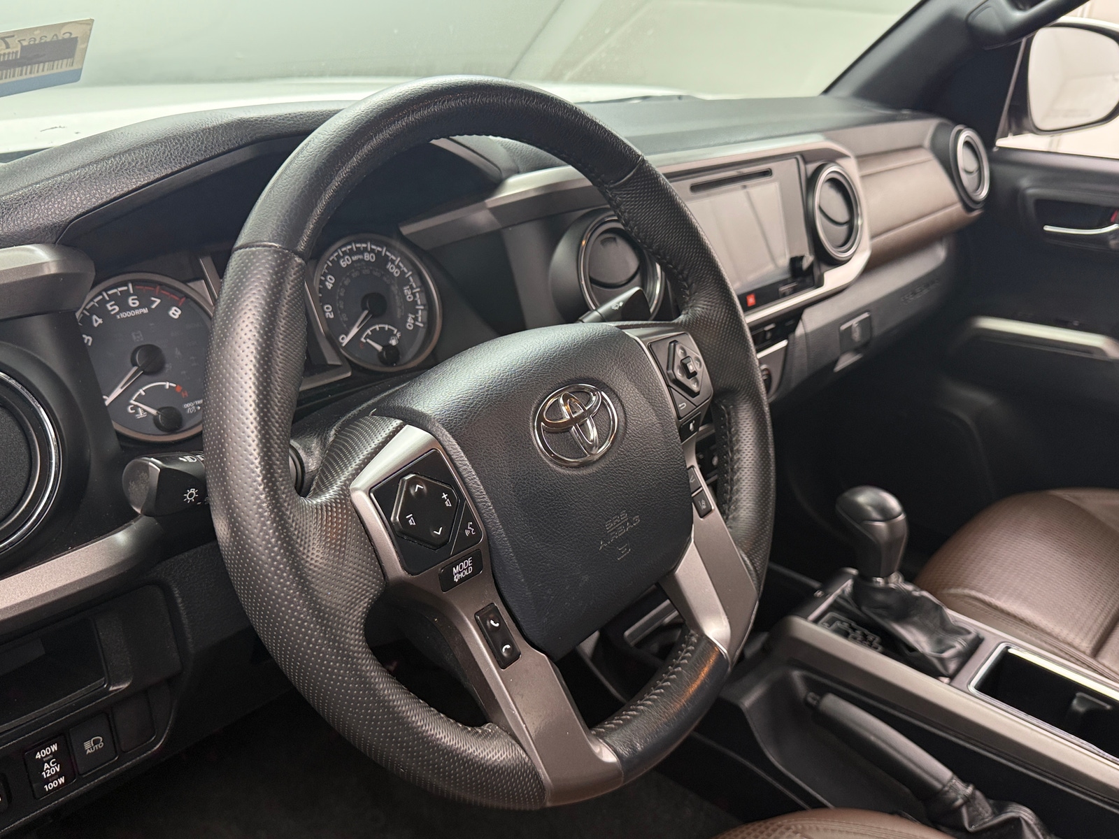 Thumbnail: 2019 Toyota Tacoma - 4