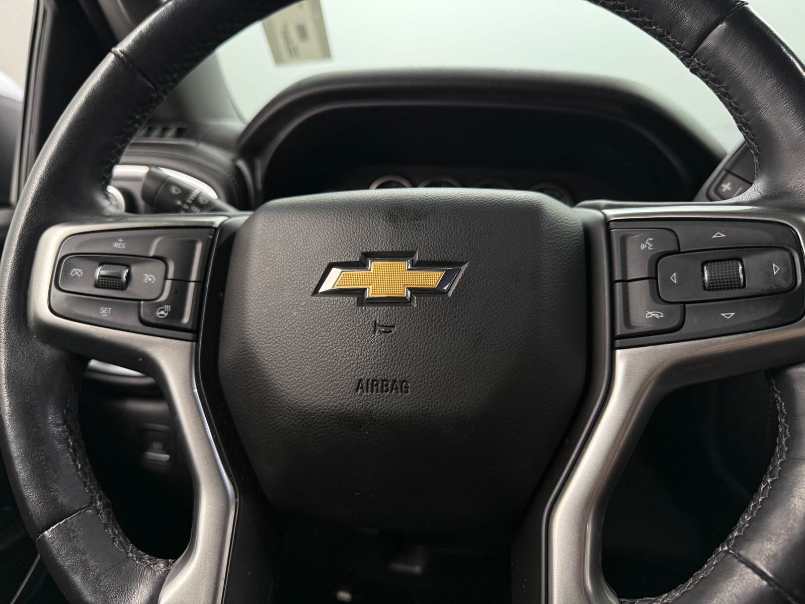 Thumbnail: 2019 Chevrolet Silverado 1500 - 5
