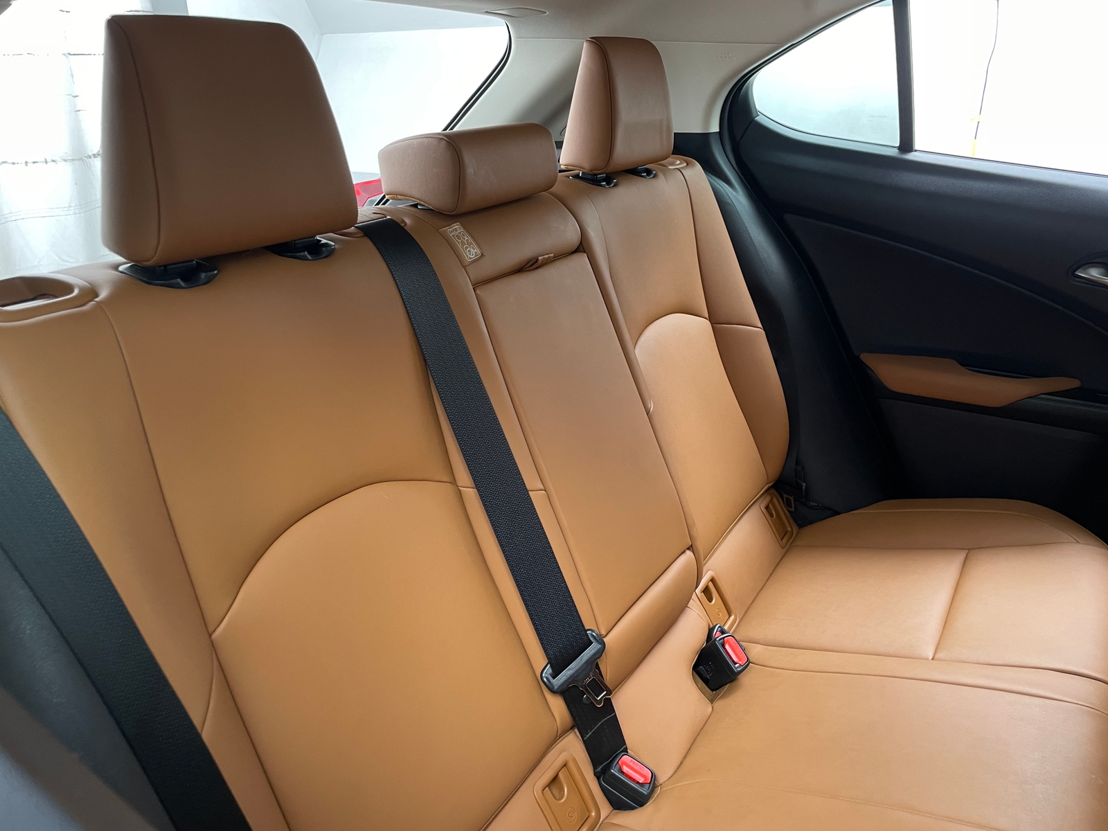 Thumbnail: 2020 Lexus UX - 4