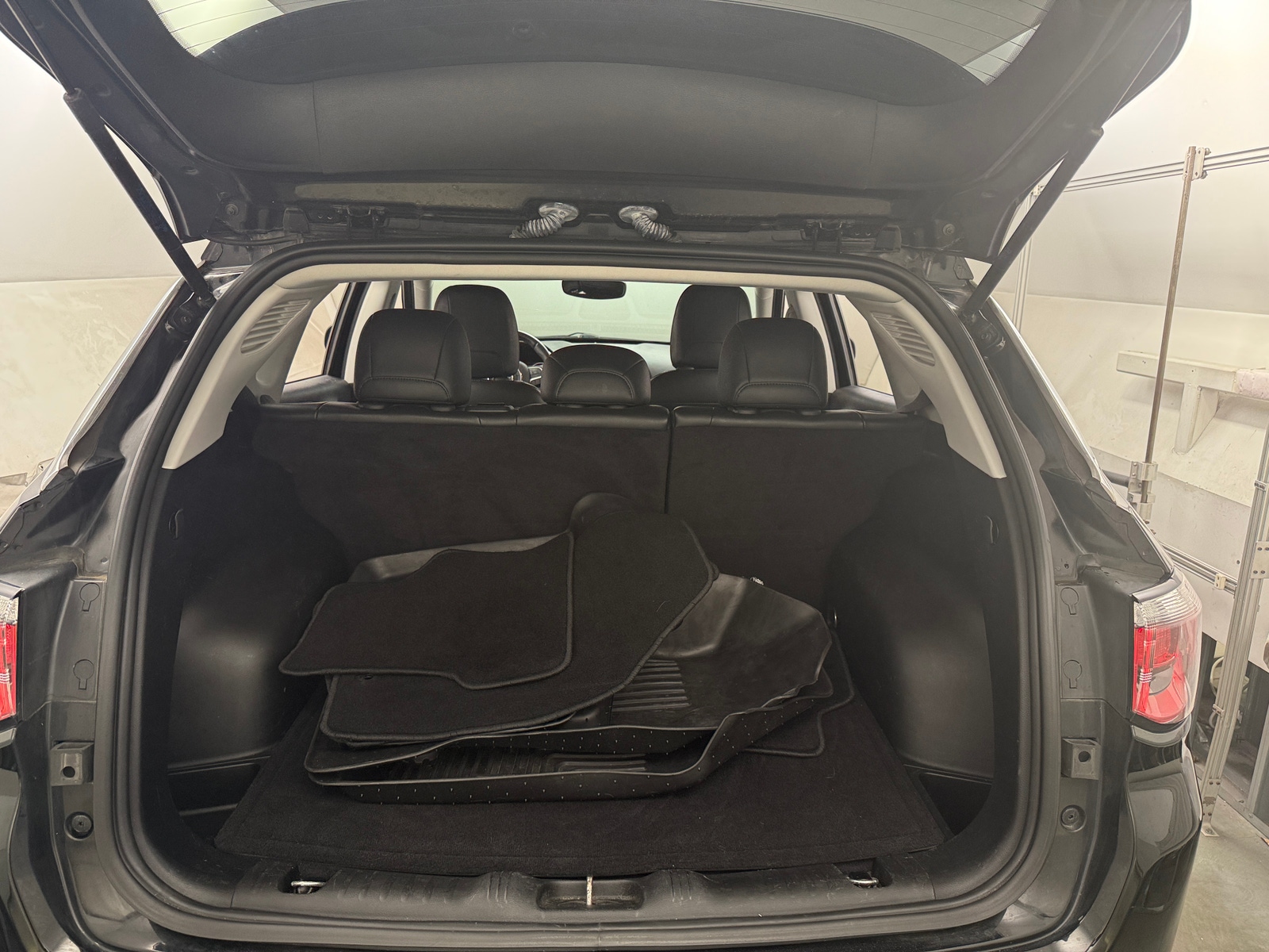 Thumbnail: 2019 Jeep Compass - 6