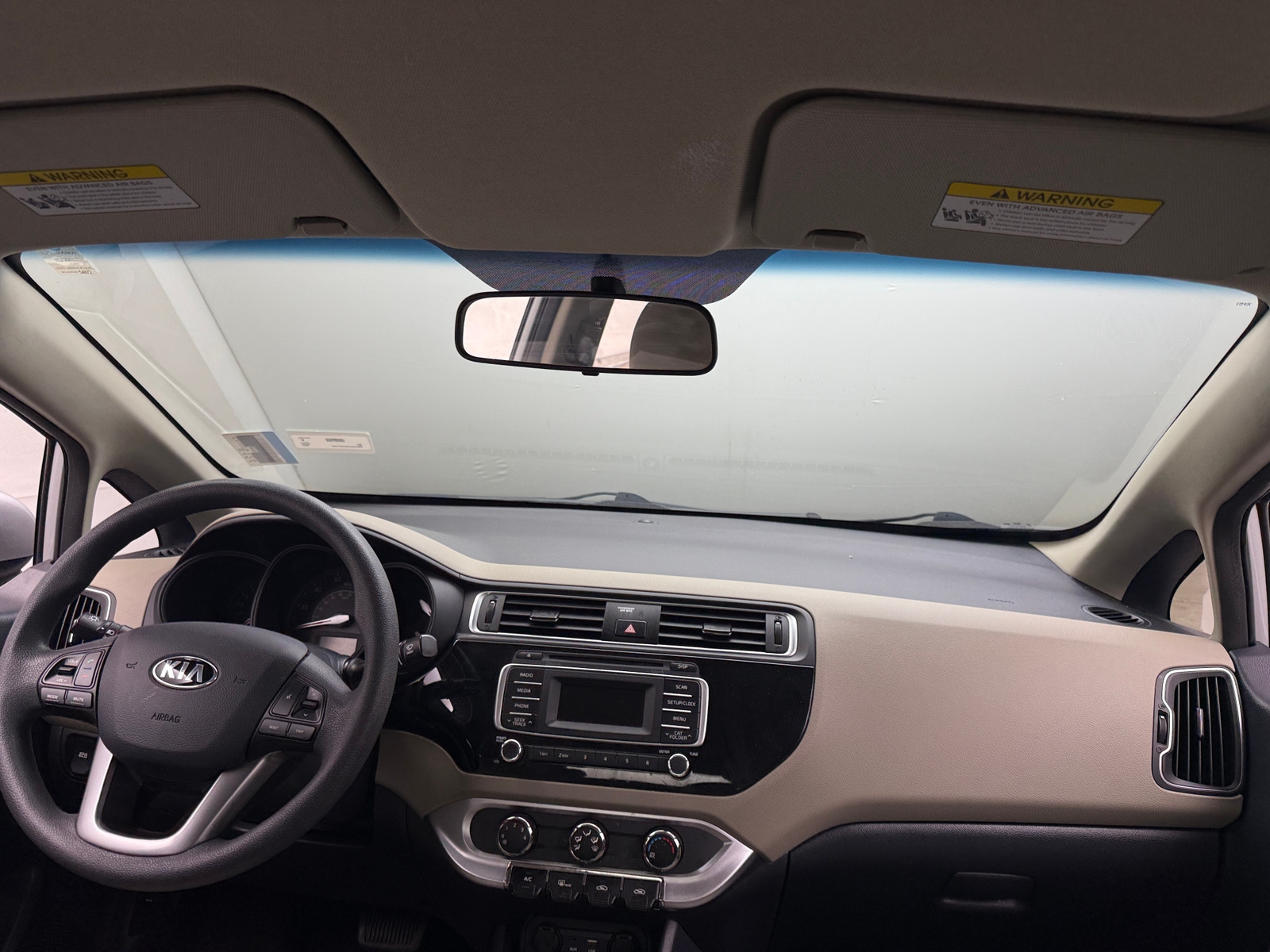 Thumbnail: 2017 Kia Rio - 3