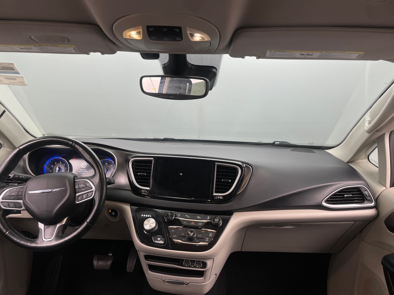 Thumbnail: 2021 Chrysler Pacifica - 2