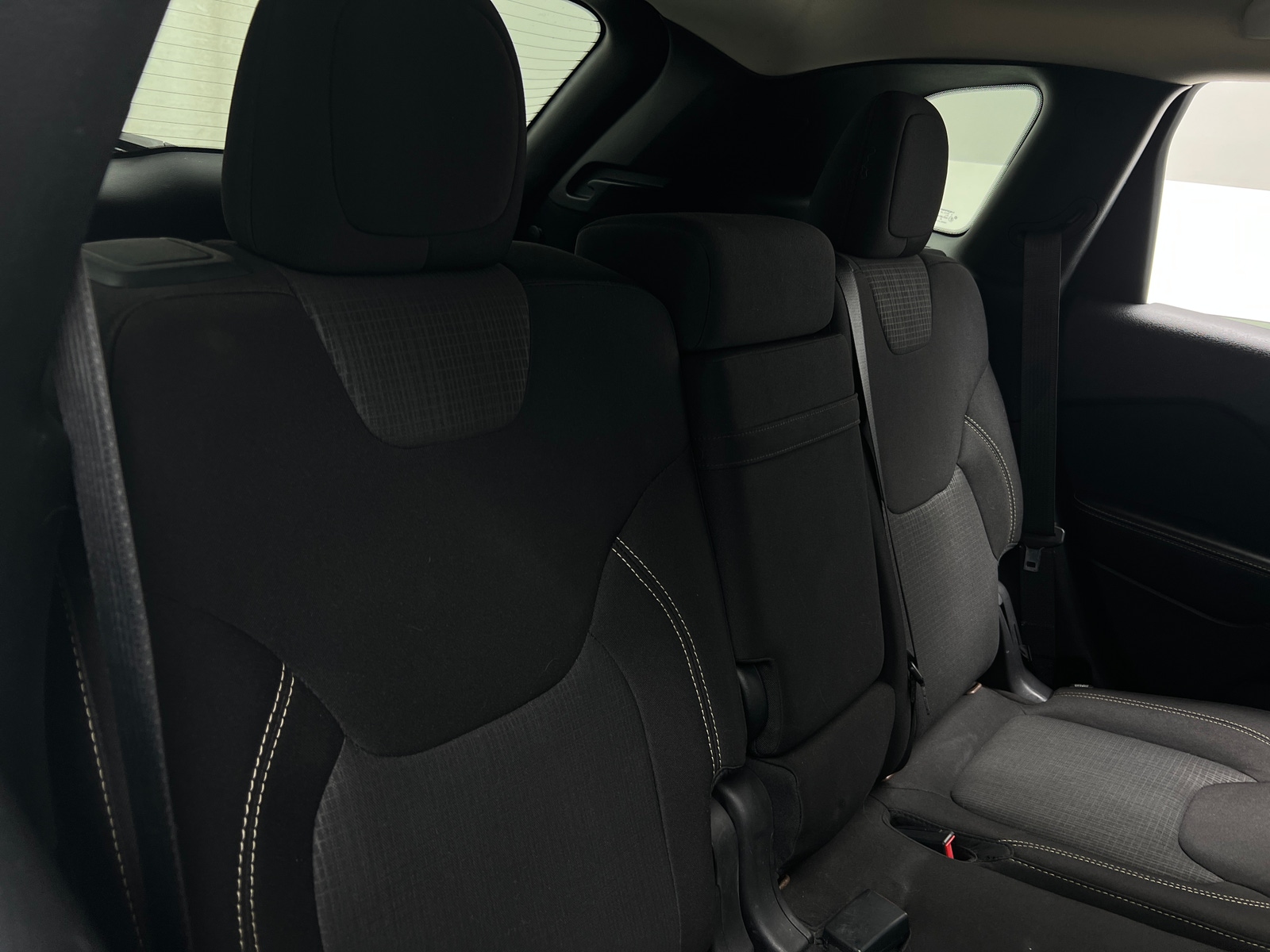 Thumbnail: 2015 Jeep Cherokee - 6