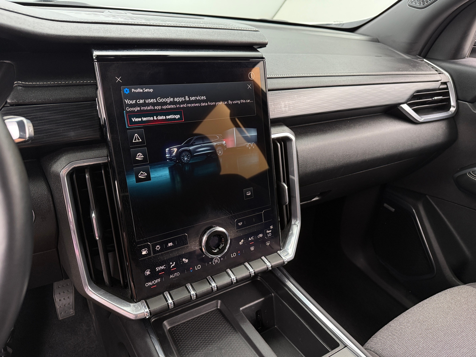 Thumbnail: 2025 GMC Acadia - 4