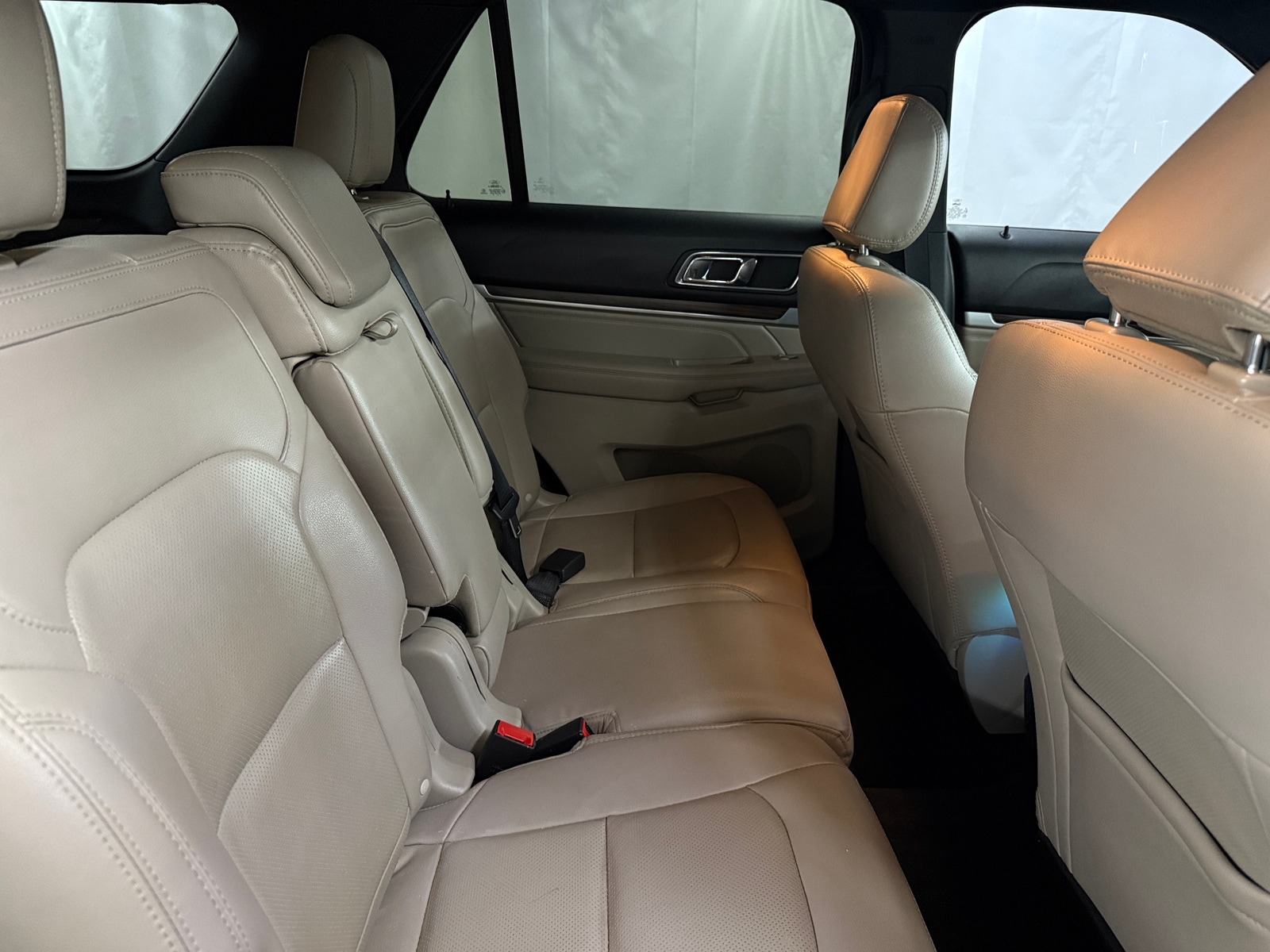Thumbnail: 2018 Ford Explorer - 5