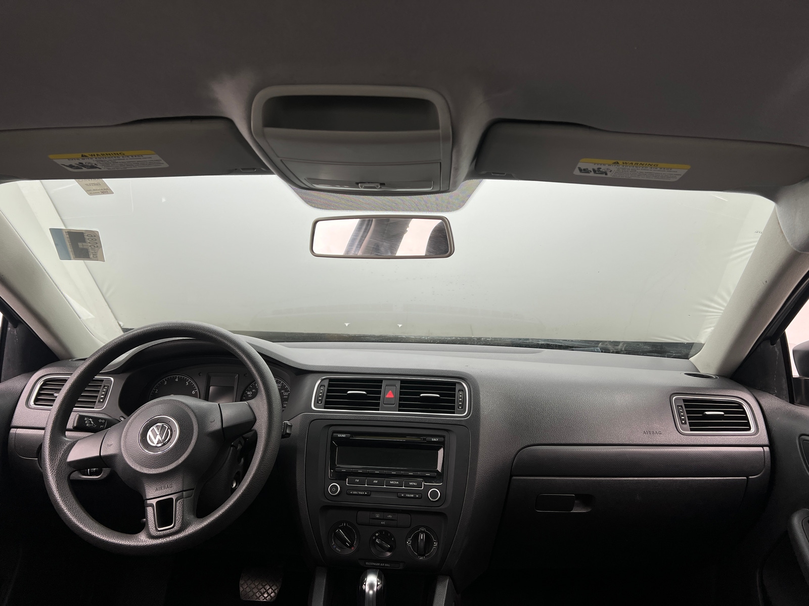 Thumbnail: 2014 Volkswagen Jetta - 3