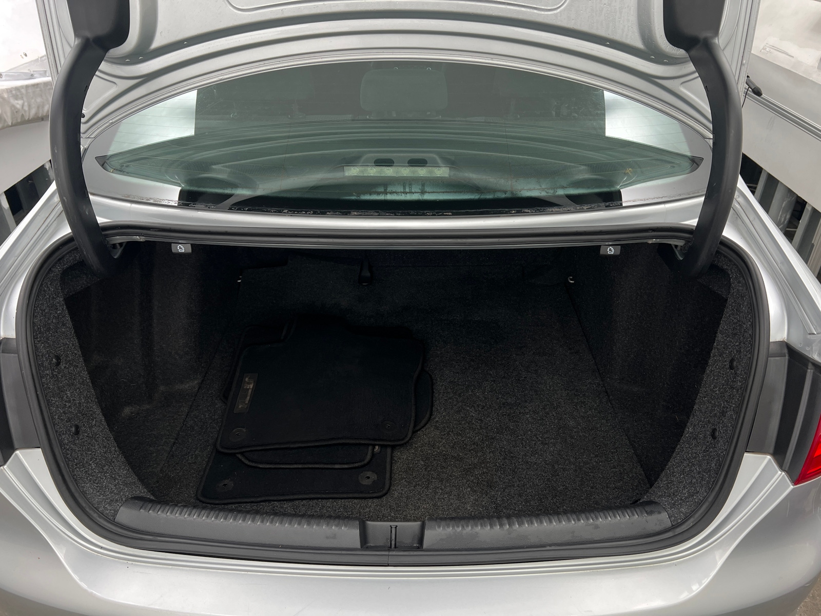 Thumbnail: 2014 Volkswagen Jetta - 6