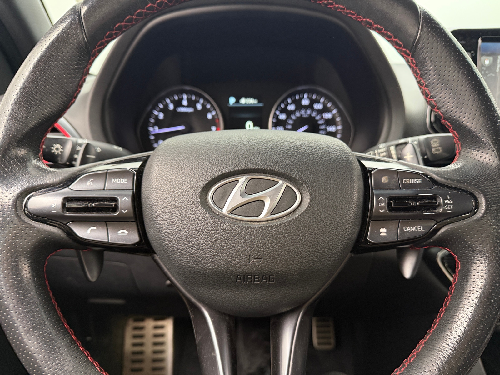 Thumbnail: 2019 Hyundai Elantra - 4