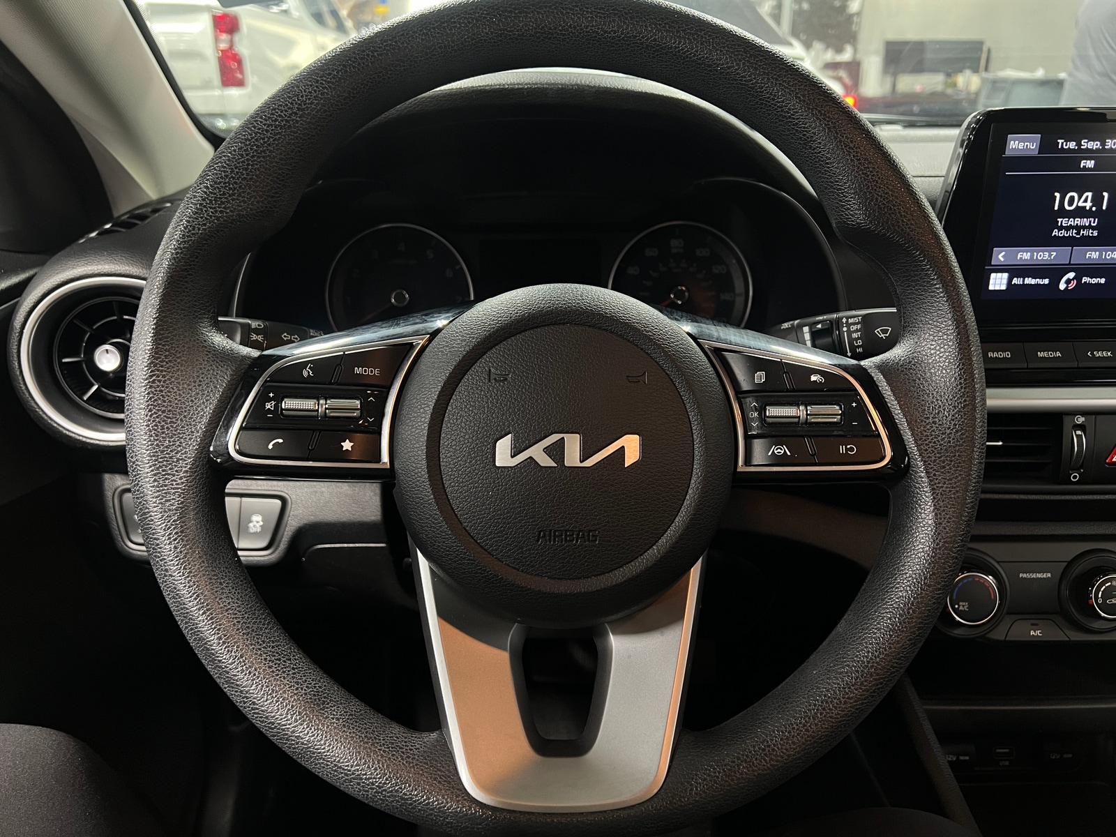 Thumbnail: 2022 Kia Forte - 5