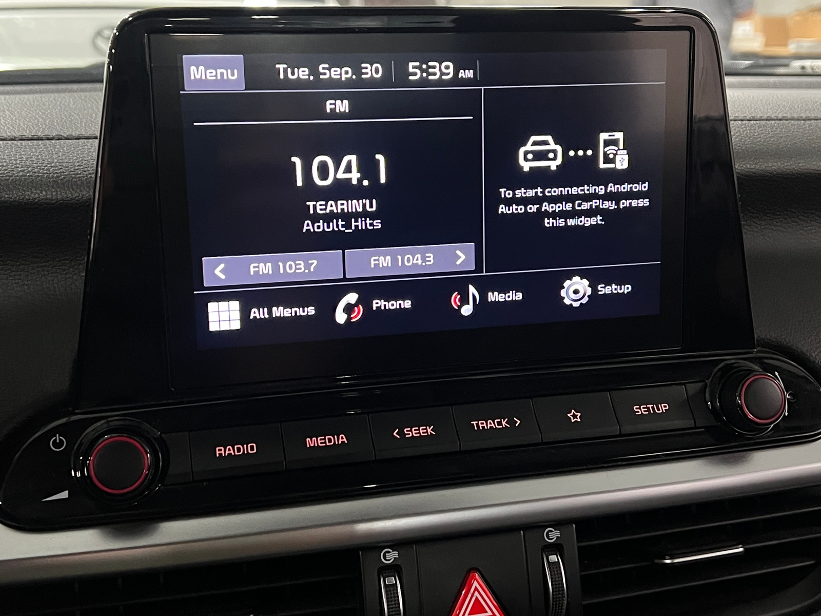 Thumbnail: 2022 Kia Forte - 4