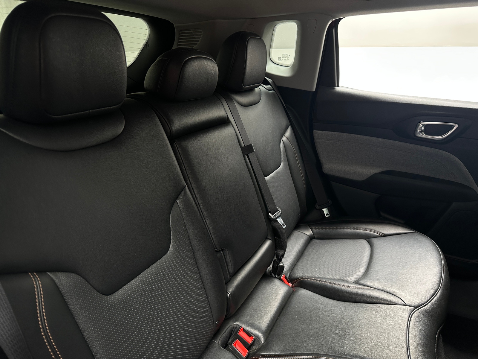 Thumbnail: 2022 Jeep Compass - 6