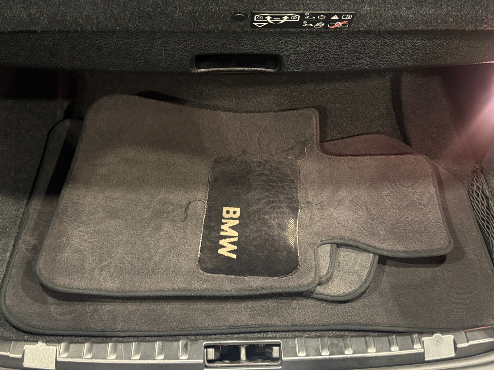 Thumbnail: 2010 BMW 1 Series - 6
