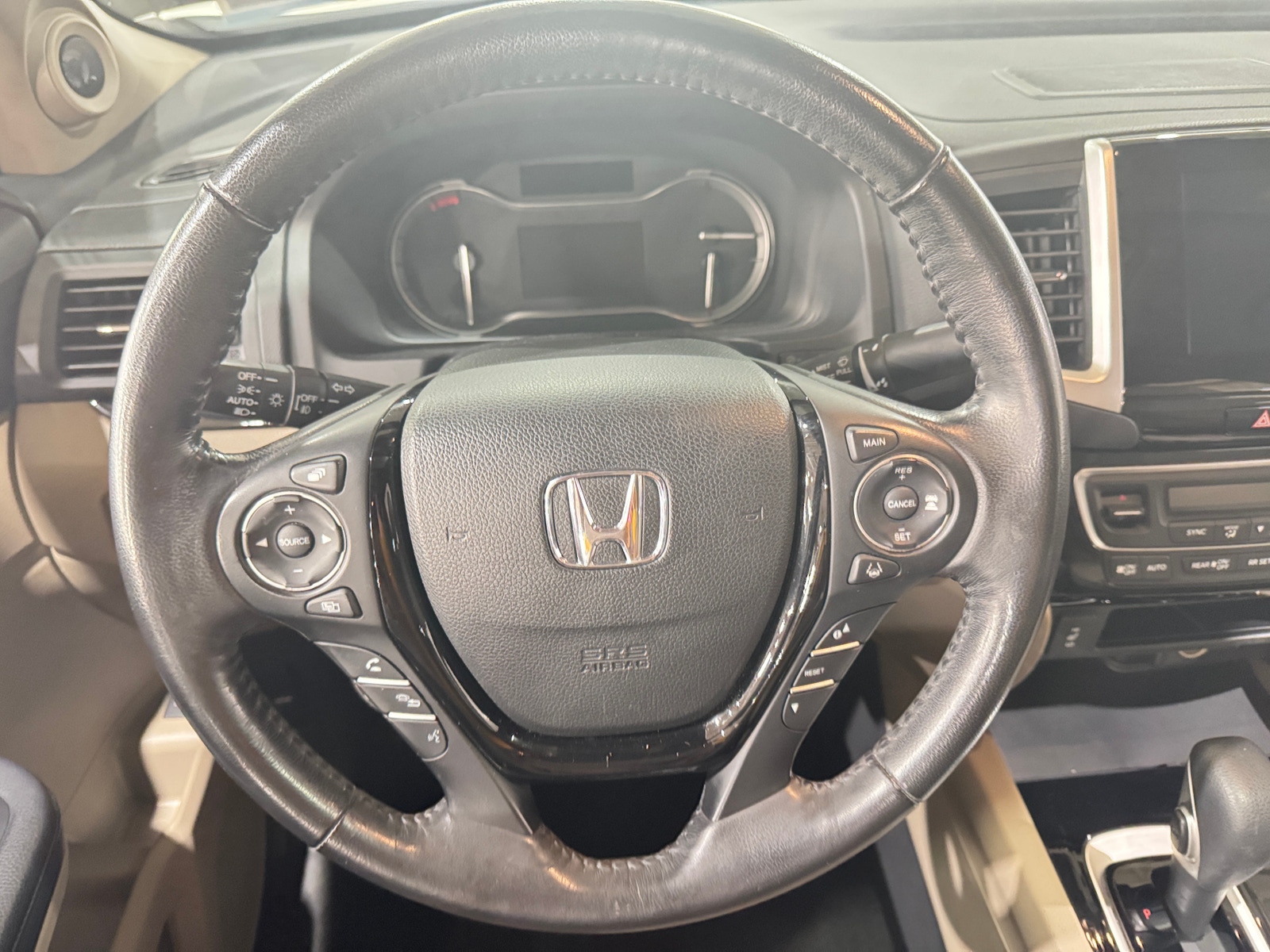 Thumbnail: 2019 Honda Ridgeline - 4