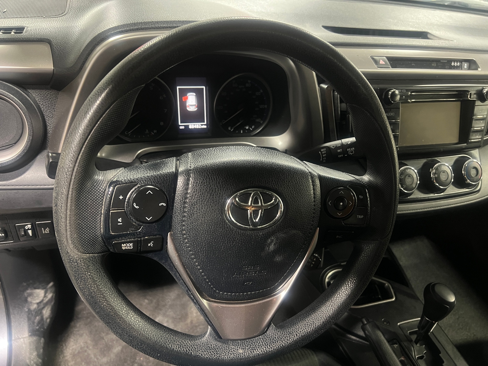 Thumbnail: 2018 Toyota RAV4 - 5