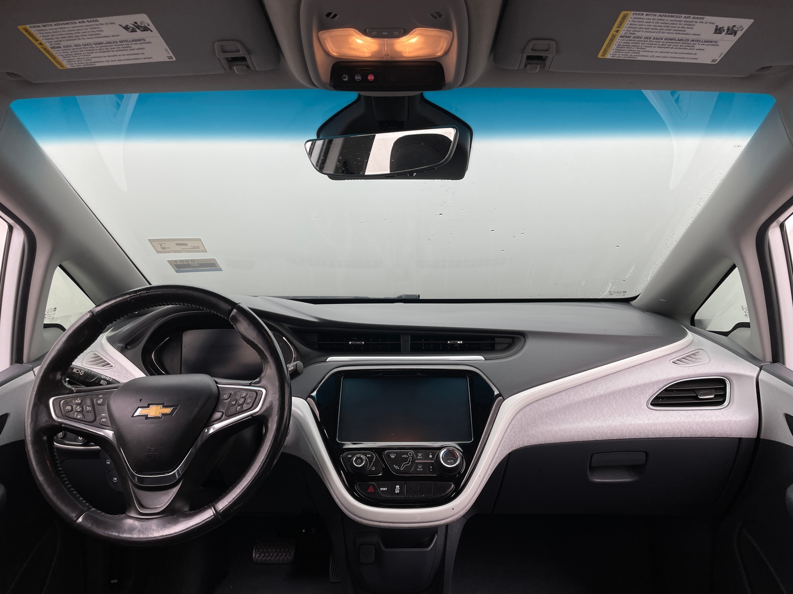 Thumbnail: 2020 Chevrolet Bolt EV - 2