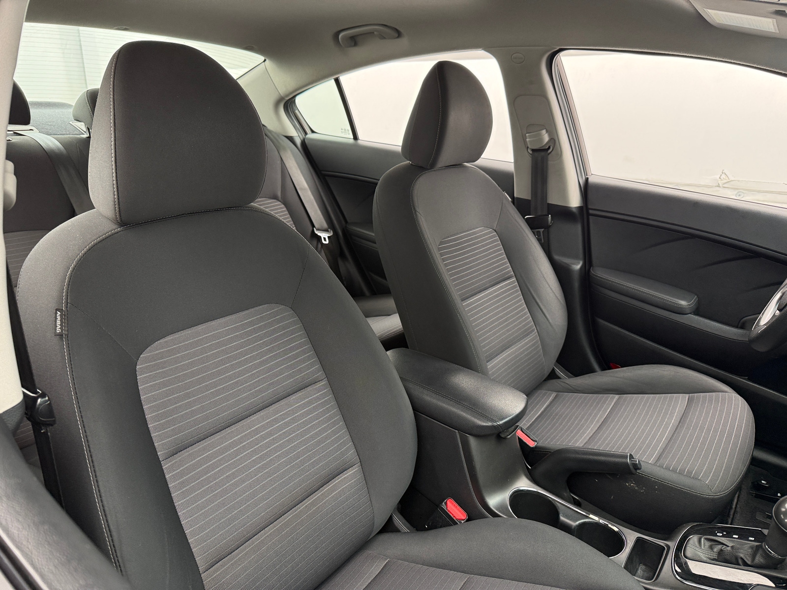 Thumbnail: 2018 Kia Forte - 2