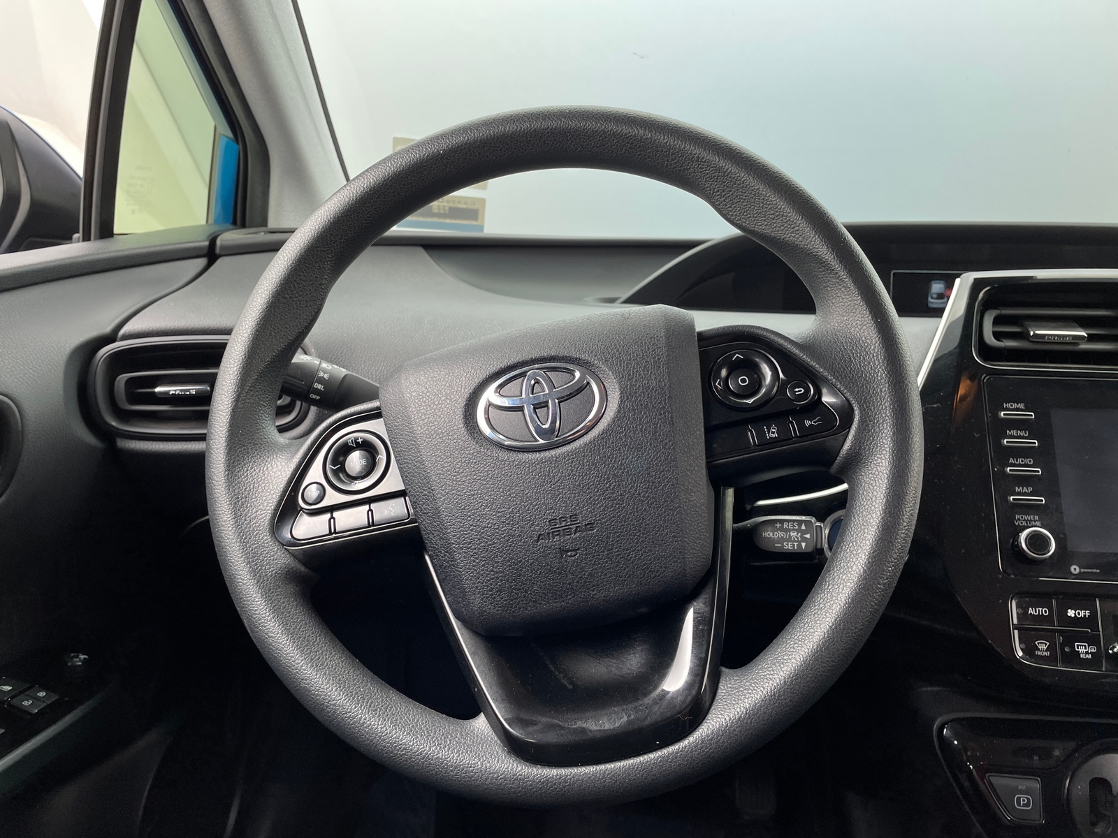 Thumbnail: 2021 Toyota Prius - 5