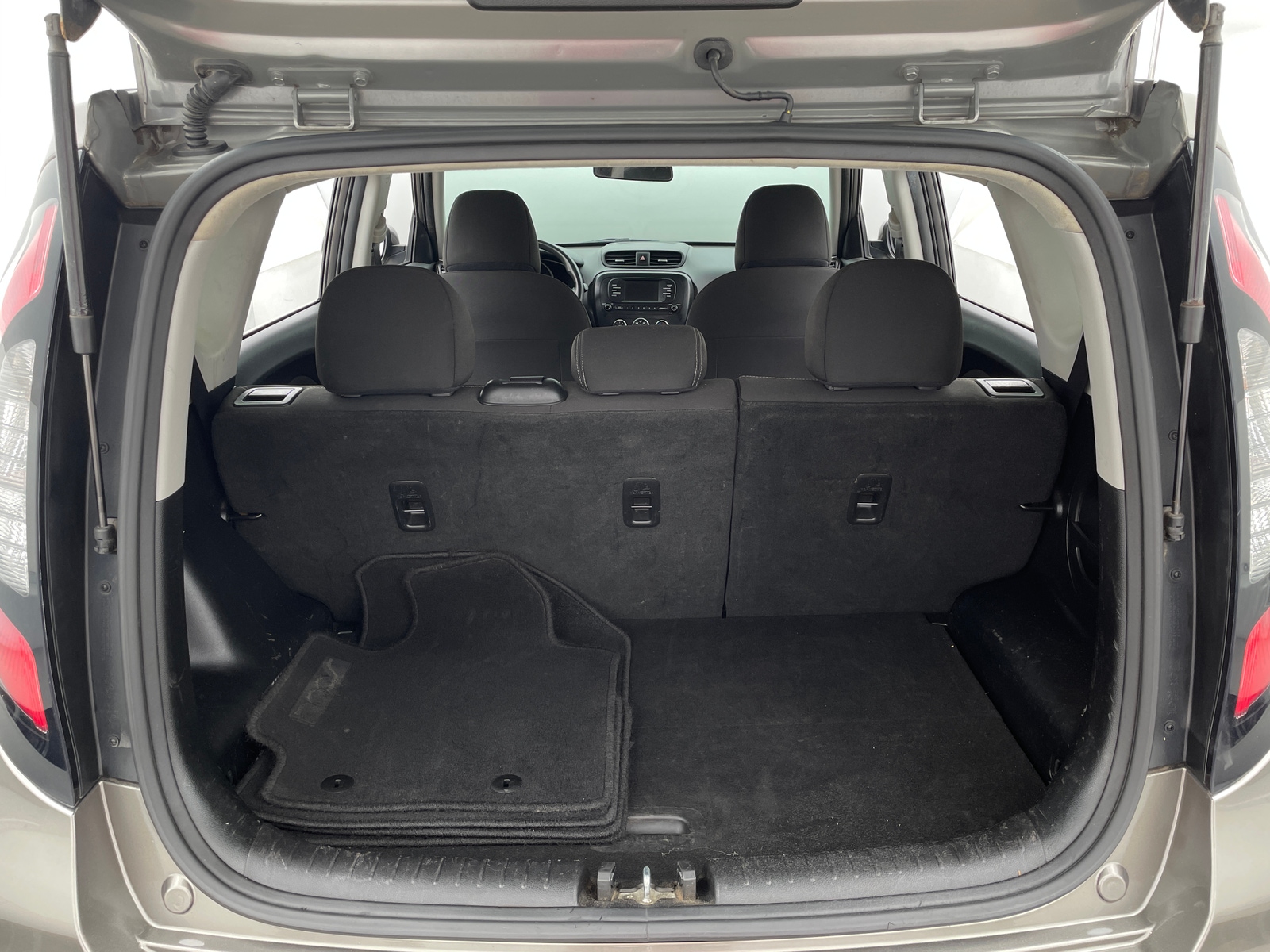 Thumbnail: 2018 Kia Soul - 7