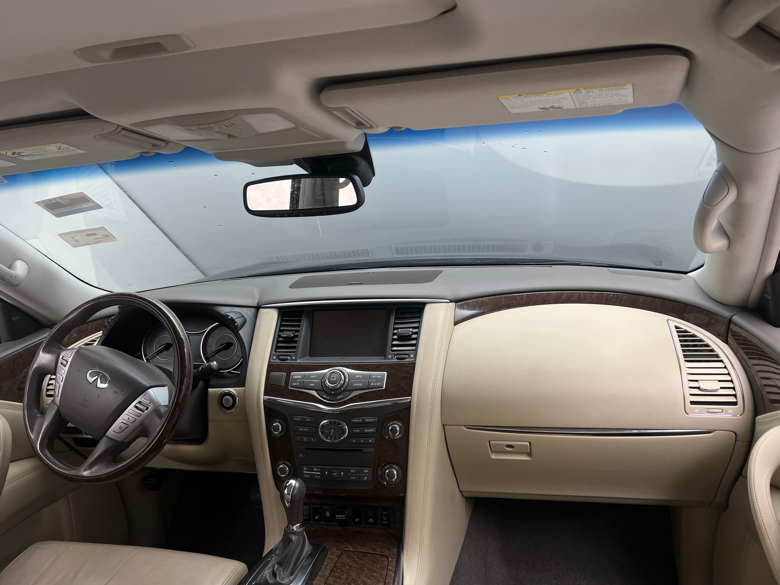 Thumbnail: 2017 INFINITI QX80 - 2