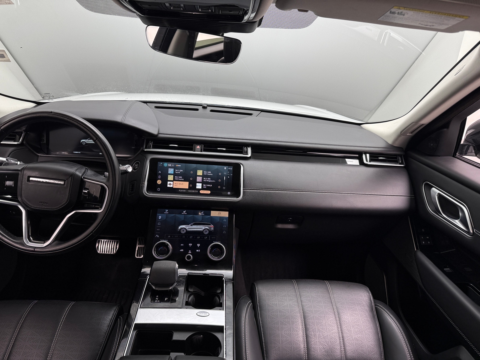 Thumbnail: 2021 Land Rover Range Rover Velar - 2