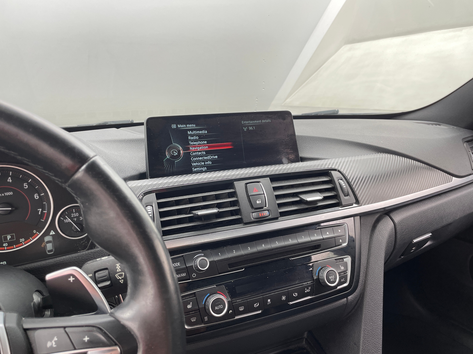 Thumbnail: 2016 BMW 4 Series - 2