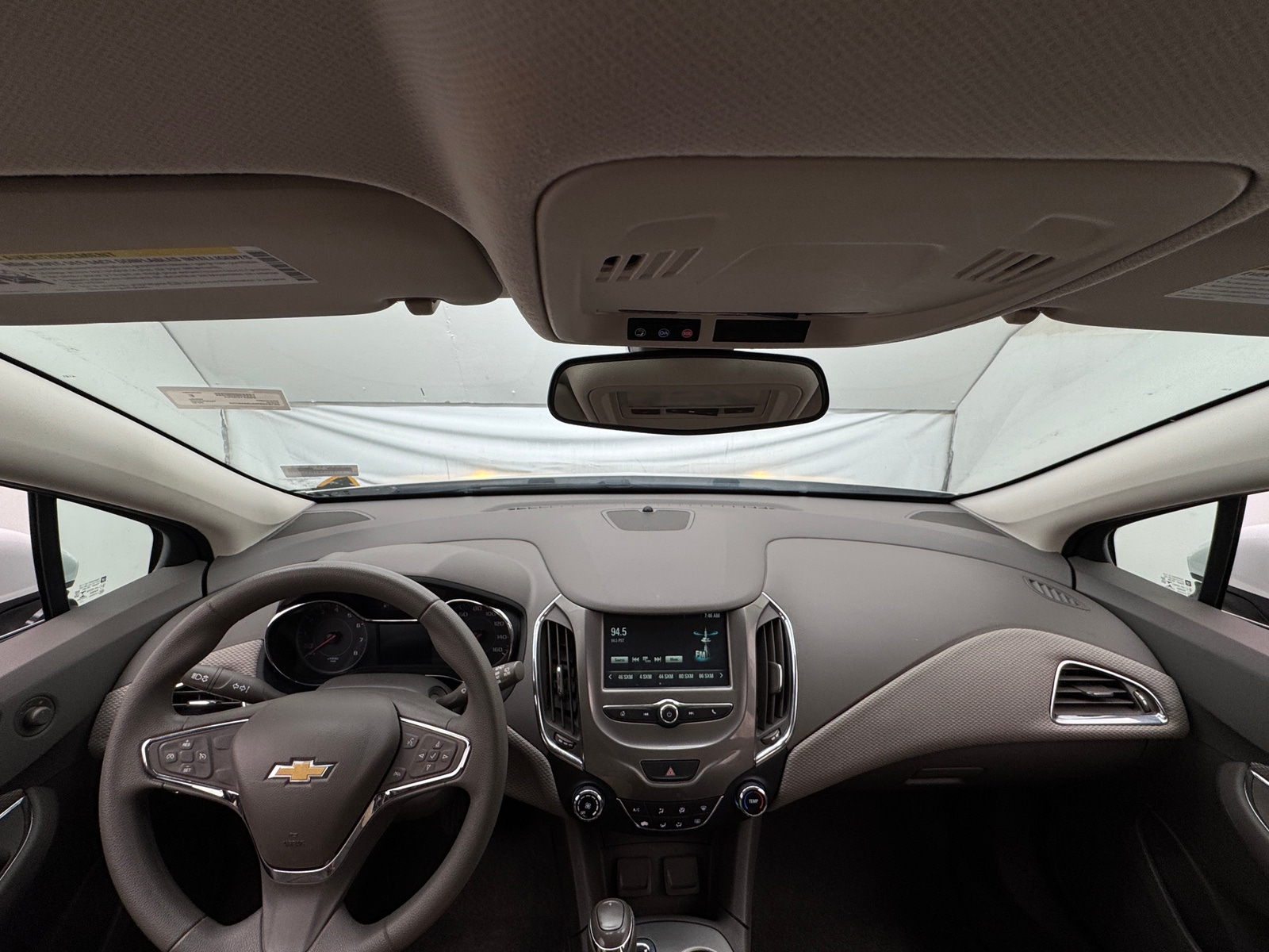 Thumbnail: 2018 Chevrolet Cruze - 3