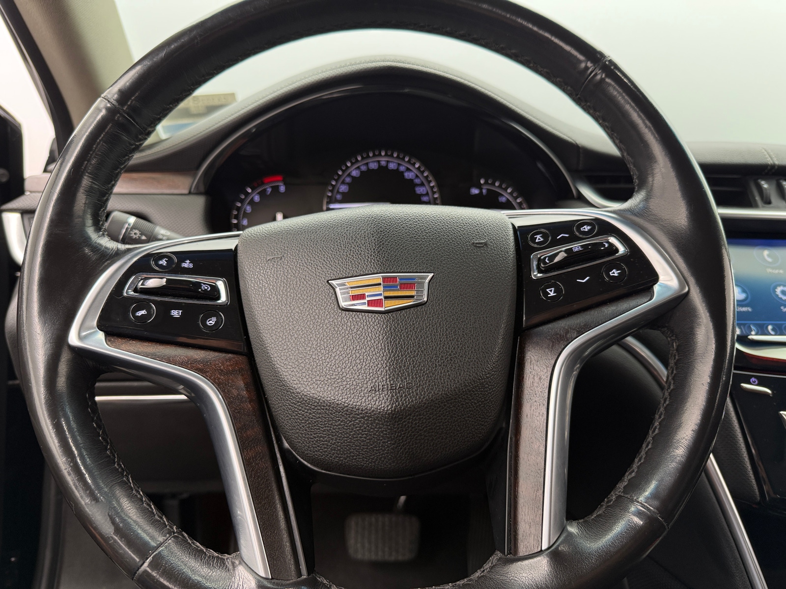 Thumbnail: 2019 Cadillac XTS - 4
