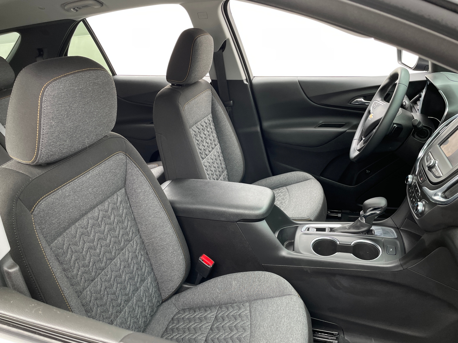 Thumbnail: 2023 Chevrolet Equinox - 2