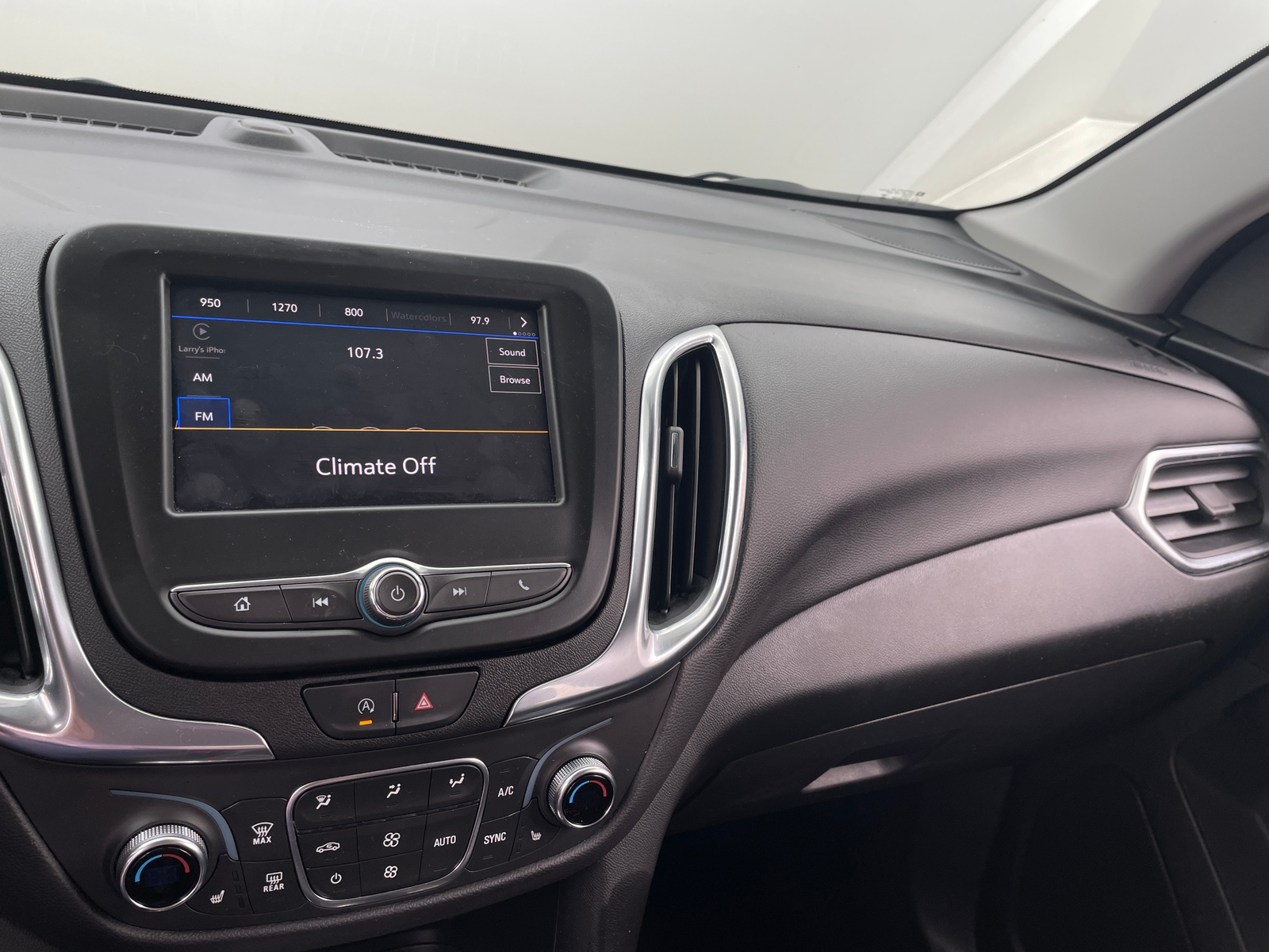 Thumbnail: 2023 Chevrolet Equinox - 4