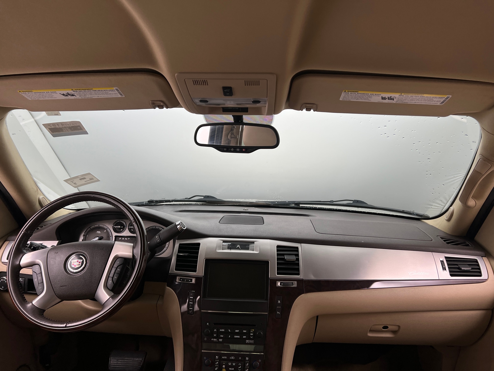 Thumbnail: 2011 Cadillac Escalade - 2