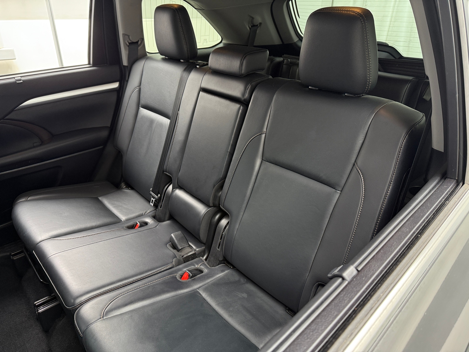 Thumbnail: 2019 Toyota Highlander - 5
